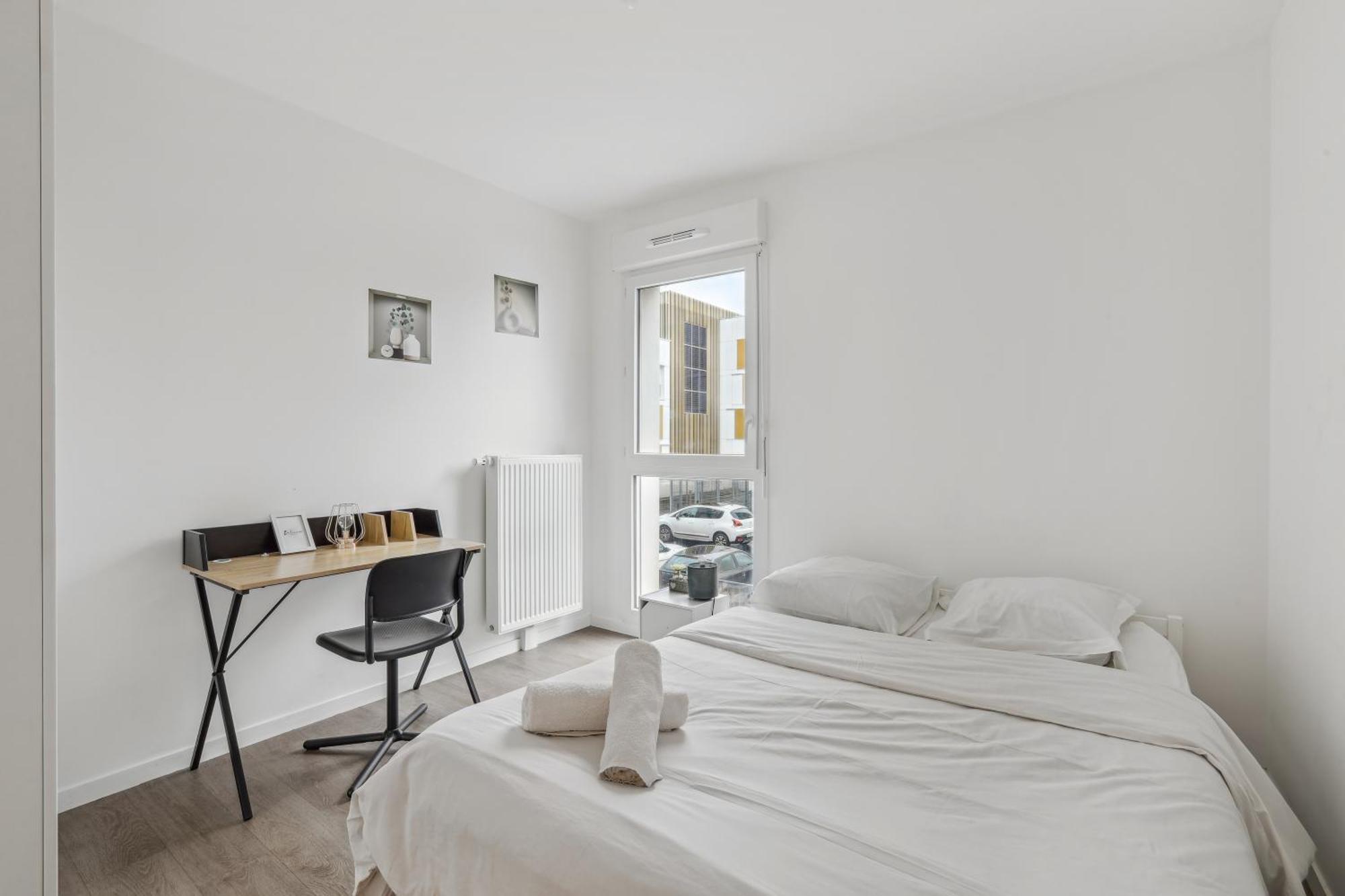 Chic Apart With Terace And Parking Rouen Exterior photo